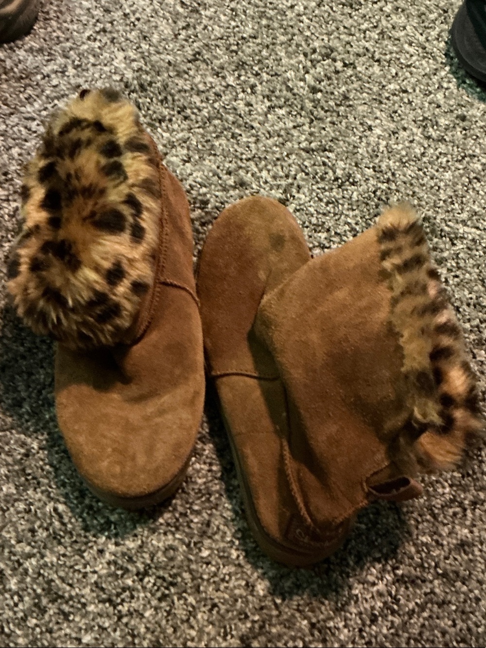 Skechers Brown Suede Ankle Booties with Leopard Faux-Fur Cuff